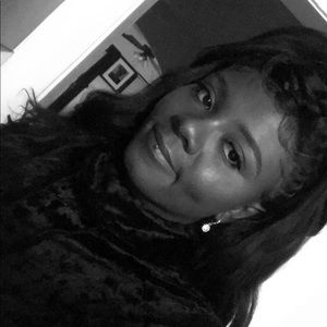 Meet your Posher, Ciera